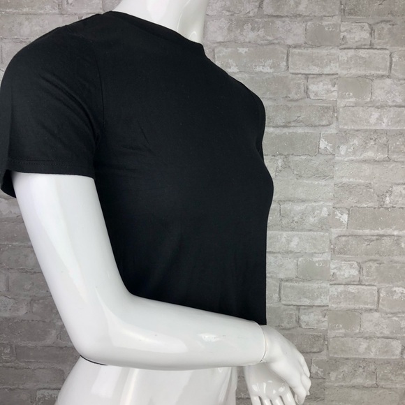 NWT Design Lab Crop Tee - Picture 6 of 6